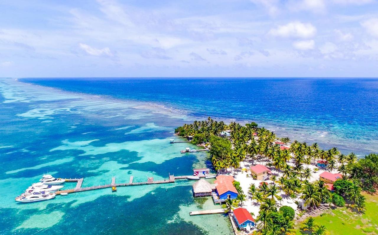 Blue Marlin Beach Resort Dangriga Dış mekan fotoğraf