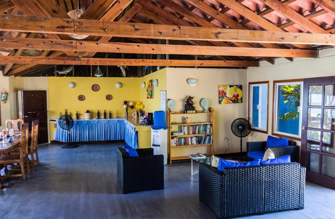 Blue Marlin Beach Resort Dangriga Dış mekan fotoğraf