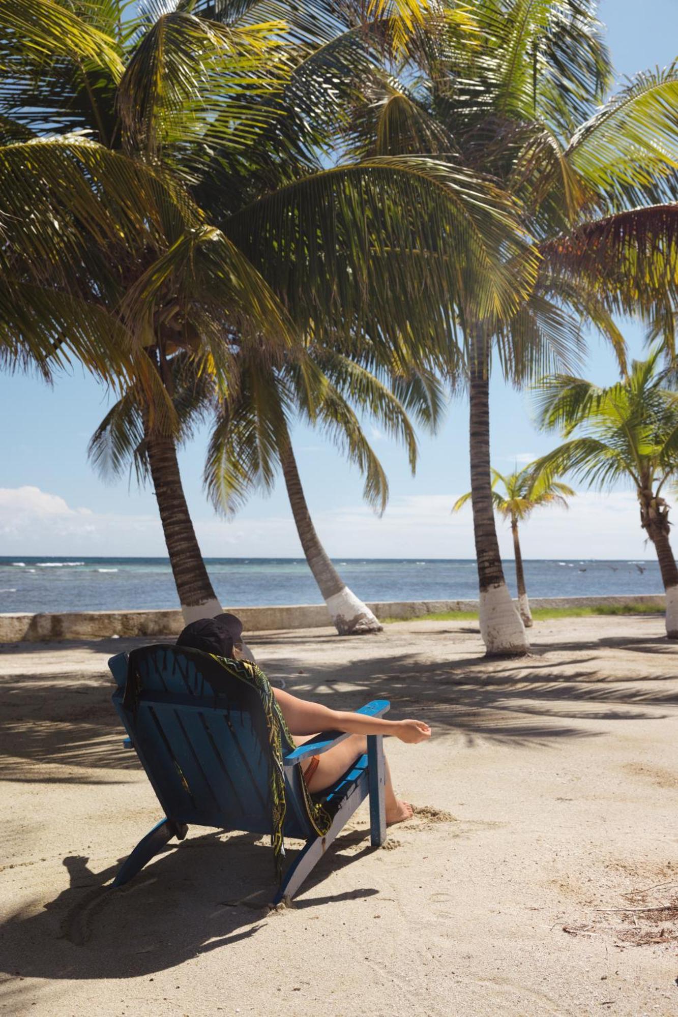Blue Marlin Beach Resort Dangriga Dış mekan fotoğraf