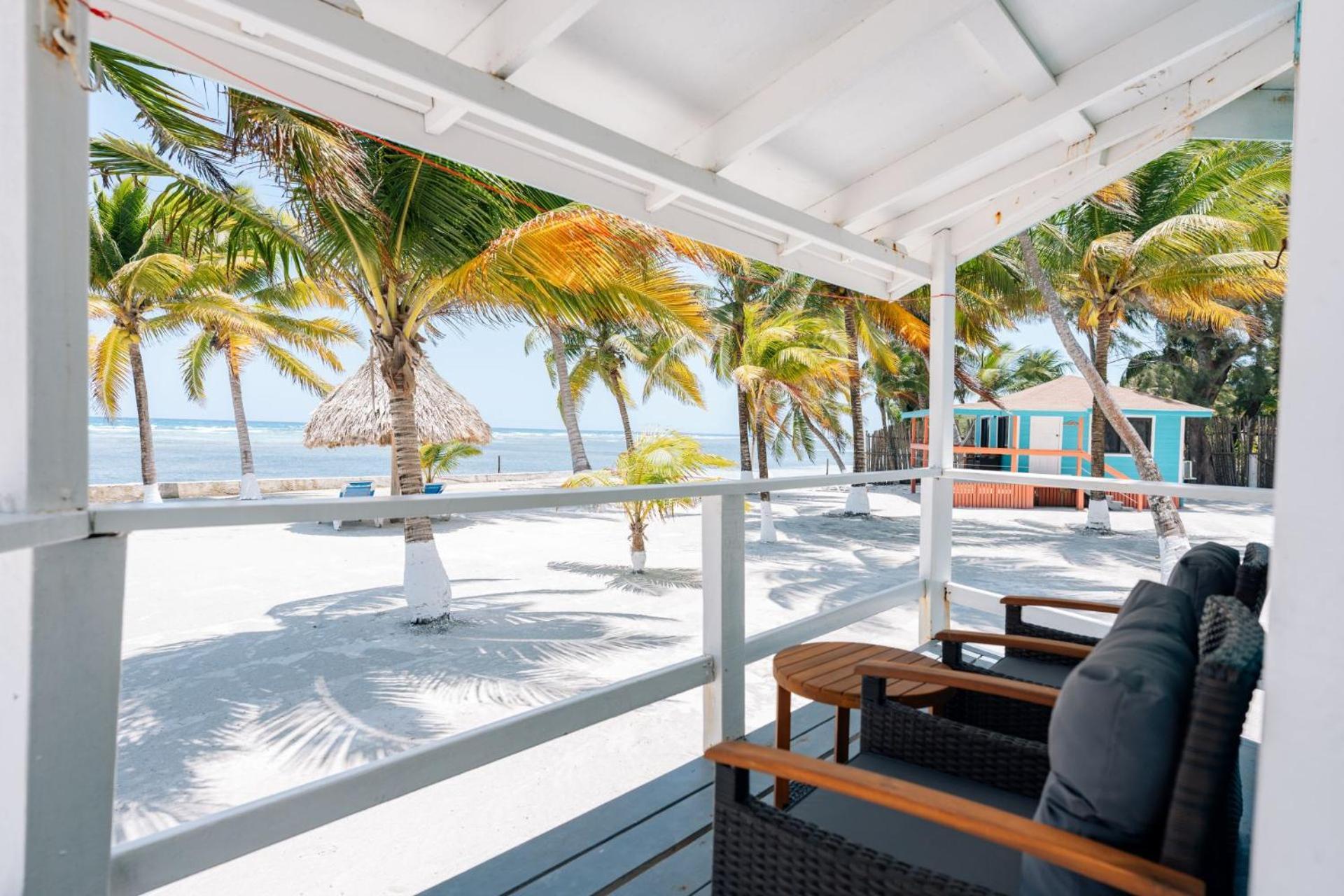 Blue Marlin Beach Resort Dangriga Dış mekan fotoğraf