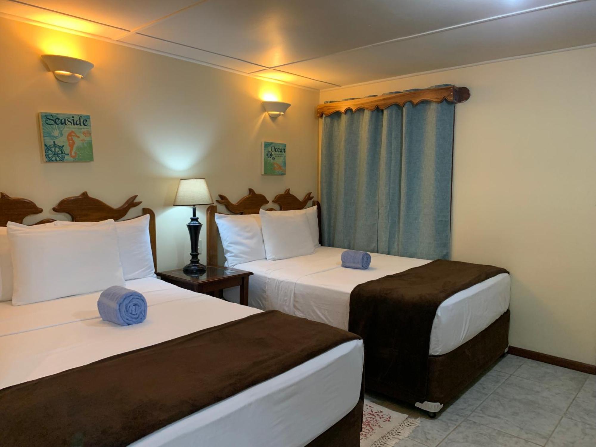 Blue Marlin Beach Resort Dangriga Dış mekan fotoğraf